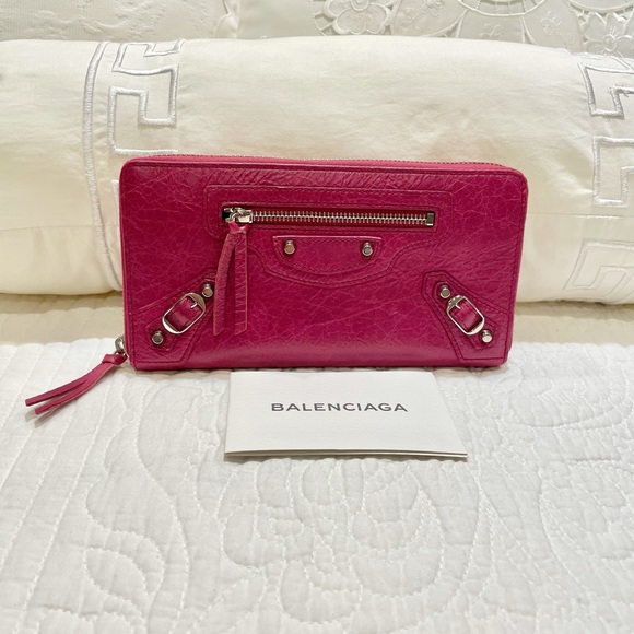 Authentic Balenciaga Lambskin long zippy wallet - Picture 4 of 16